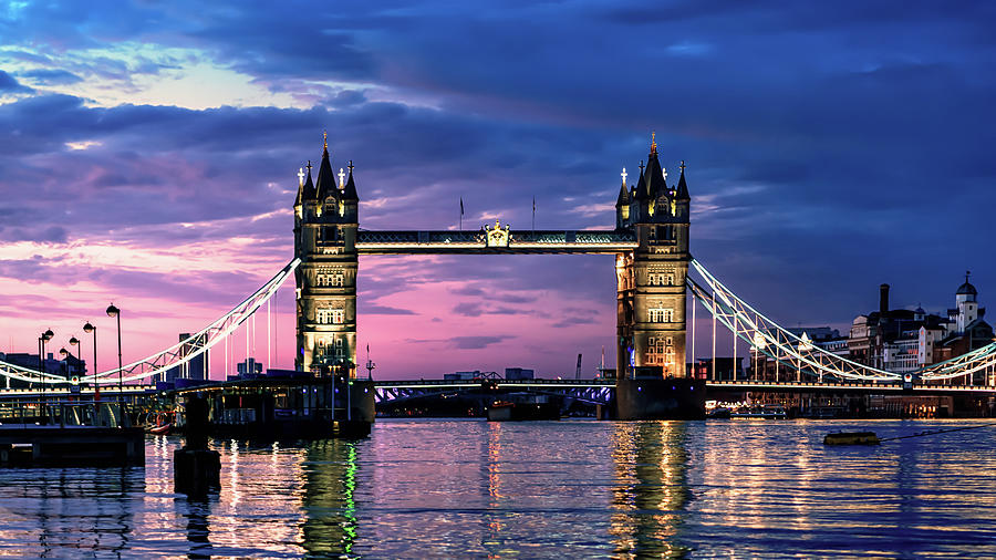 Tower Bridge Photograph