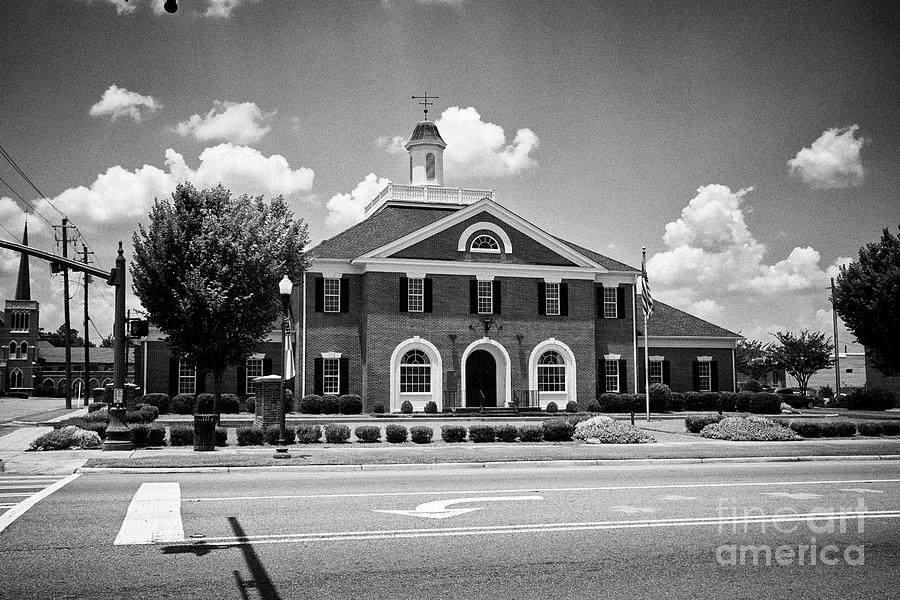 Townsend Brothers Funeral Home In Historic District Downtown City Of