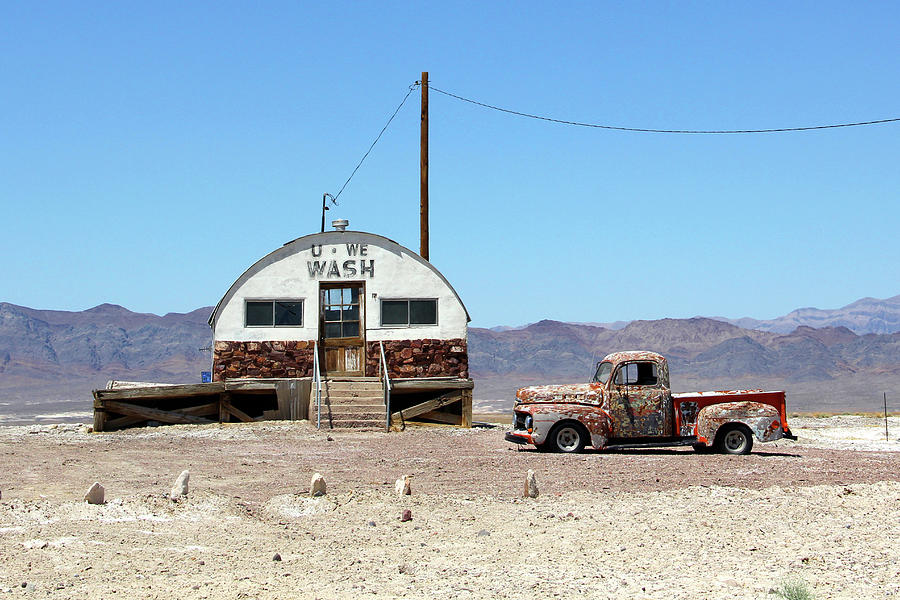U We Wash - Death Valley #2 Photograph by Mike McGlothlen