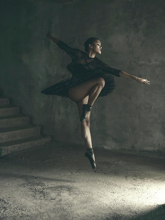 Urban Ballet dance move Photograph by Pradeep Raja PRINTS