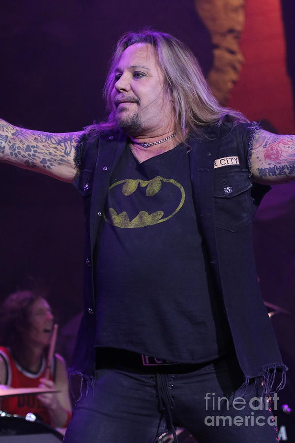 Vince Neil - Vince Neil Band Photograph by Concert Photos - Fine Art ...