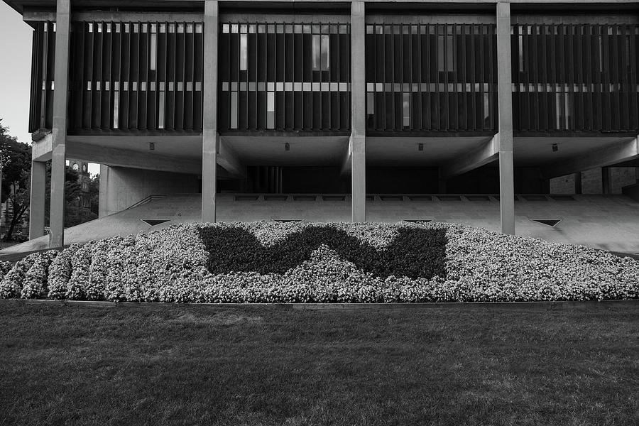 W flowerbed at the University of Wisconsin #1 Photograph by Eldon McGraw