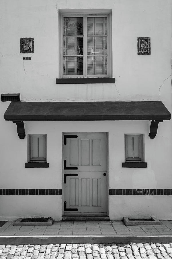 Washington Mews Door #1 Photograph by Liz Albro