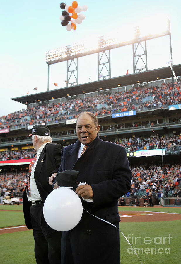 Willie Mays And Gaylord Perry Photograph by Ezra Shaw Willie Mays And Gaylord Perry Photograph by Ezra Shaw