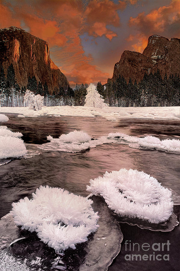 Winter Gates Of The Valley Yosemite National Park #1 Photograph by Dave Welling