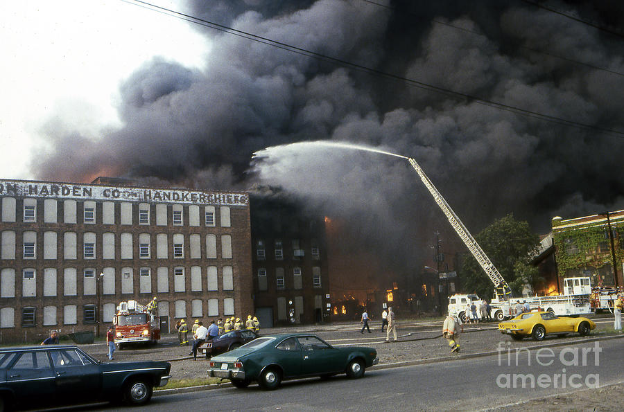 9-02-85 Passaic, NJ Labor Day Fire, Conflagration #10 Photograph by Steven Spak