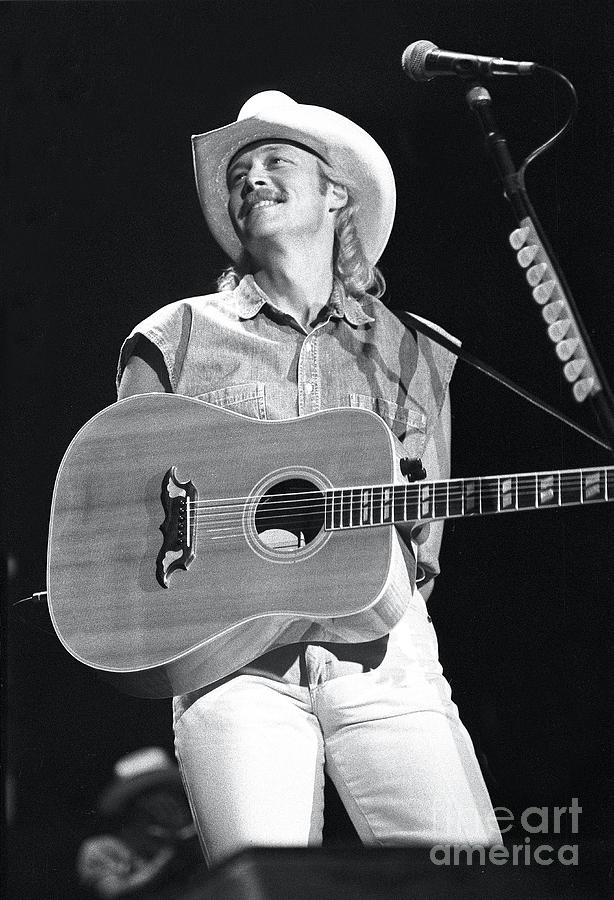 Alan Jackson Photograph by Concert Photos - Fine Art America