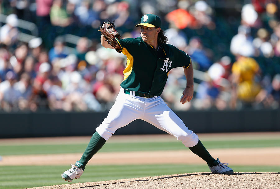 Barry Zito #10 Photograph by Christian Petersen