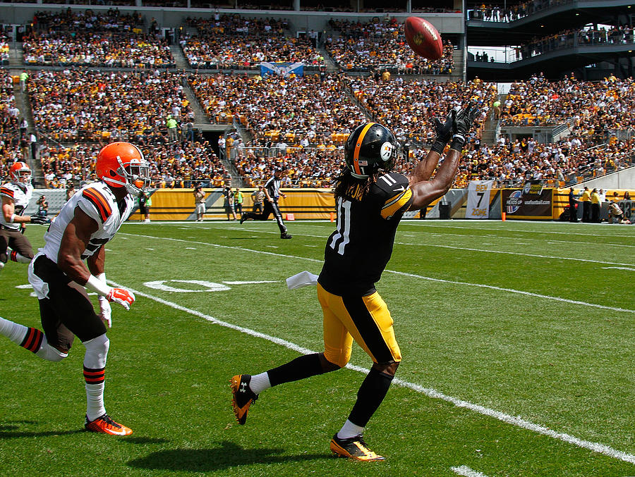 Cleveland Browns v Pittsburgh Steelers #10 Photograph by Justin K. Aller