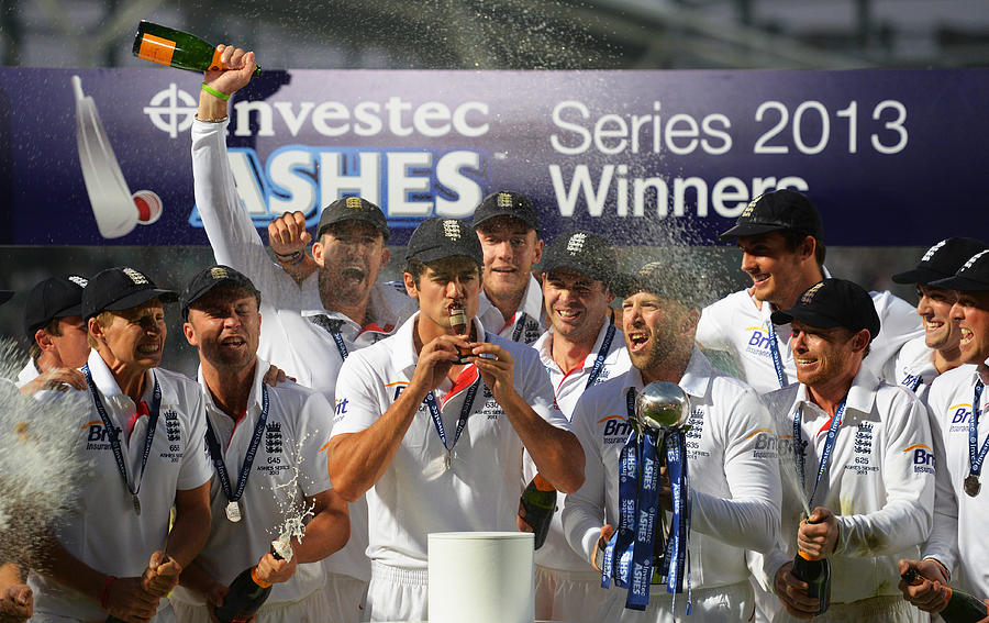England v Australia: 5th Investec Ashes Test - Day Five #10 Photograph by Shaun Botterill