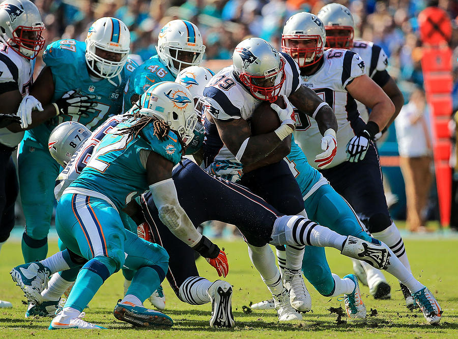 New England Patriots v Miami Dolphins Photograph by Mike Ehrmann
