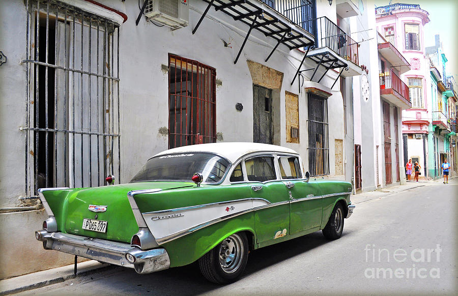 Havana, Cuba Photograph by Chris Andruskiewicz