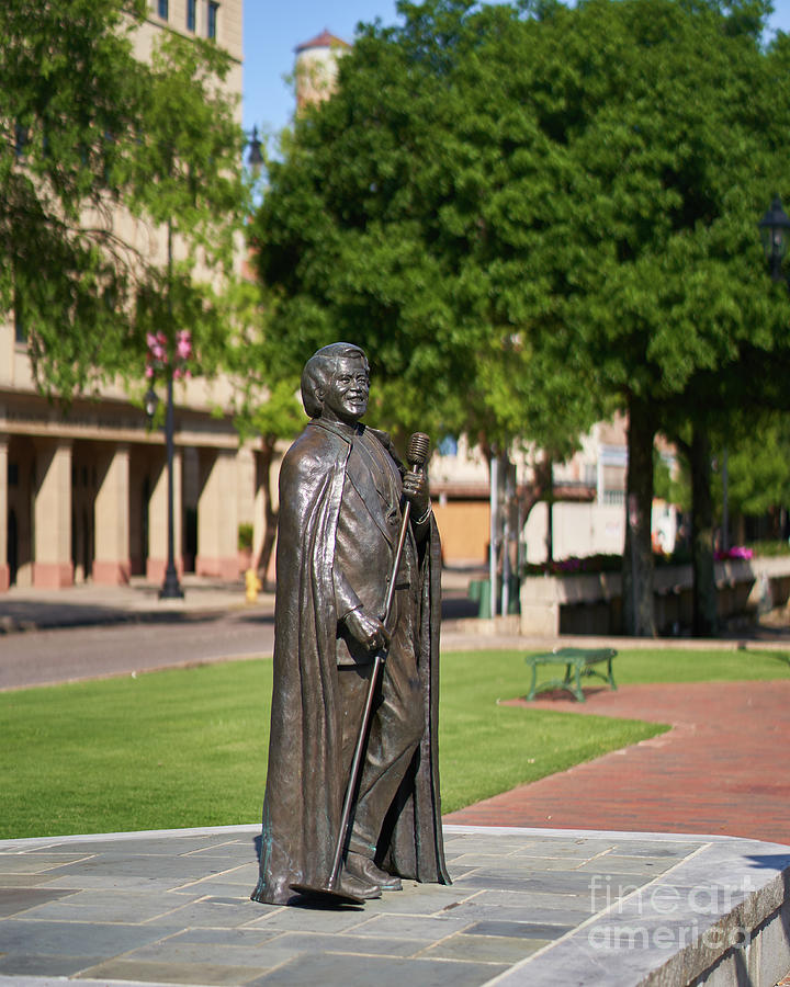 James Brown Statue Augusta GA Photograph by The Photourist Pixels