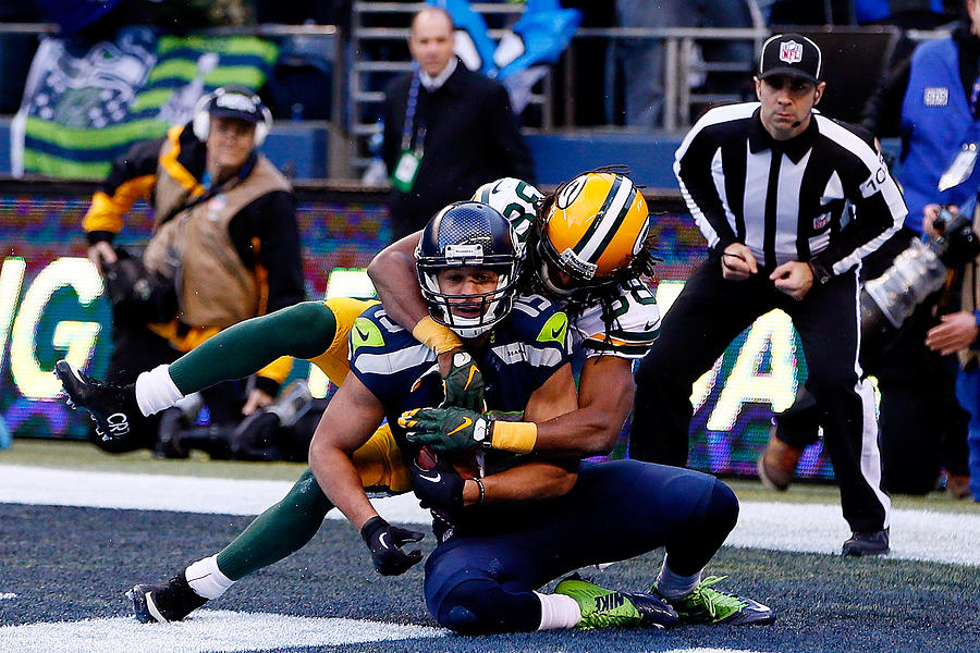 NFC Championship - Green Bay Packers v Seattle Seahawks #11 Photograph by Kevin C. Cox