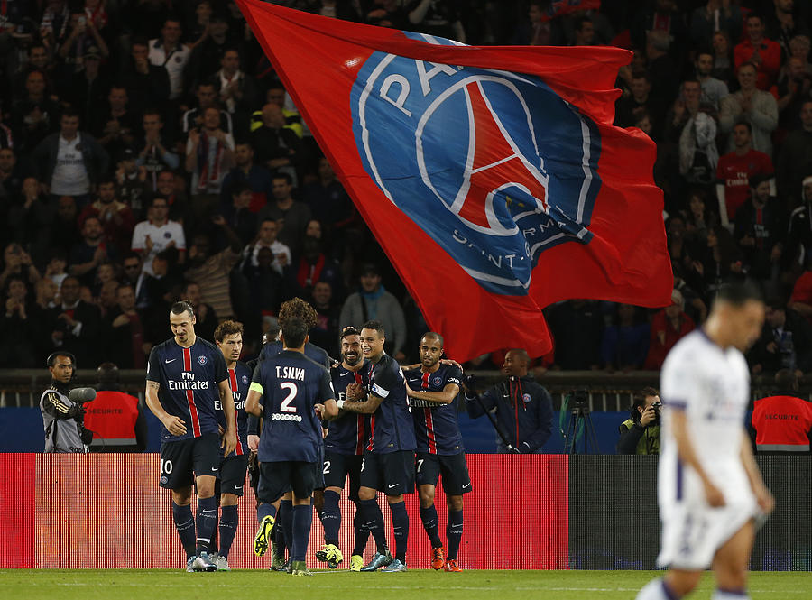 Paris Saint-Germain v Toulouse FC - Ligue 1 #11 Photograph by Jean Catuffe