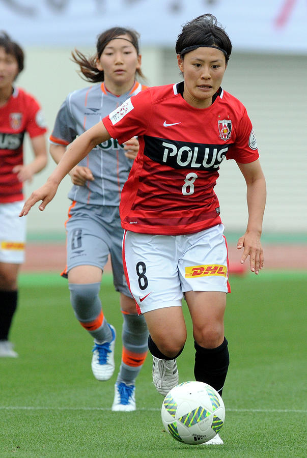 Urawa Red Diamonds Ladies v AC Nagano Parceiro Ladies - Nadeshiko League #11 Photograph by Hiroki Watanabe