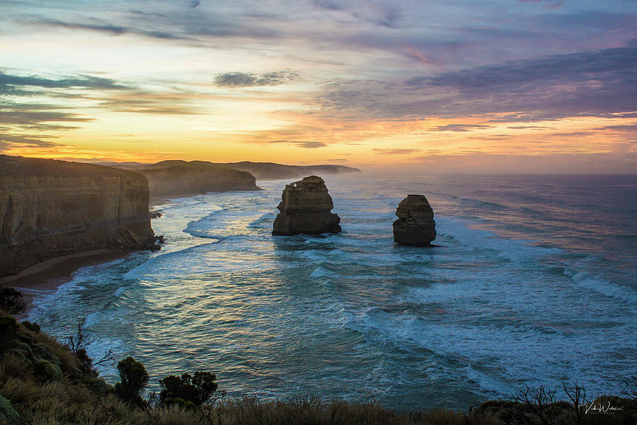 Landscape Photograph - 12 Apostles by Vicki Walsh Landscape Photograph - 12 Apostles by Vicki Walsh