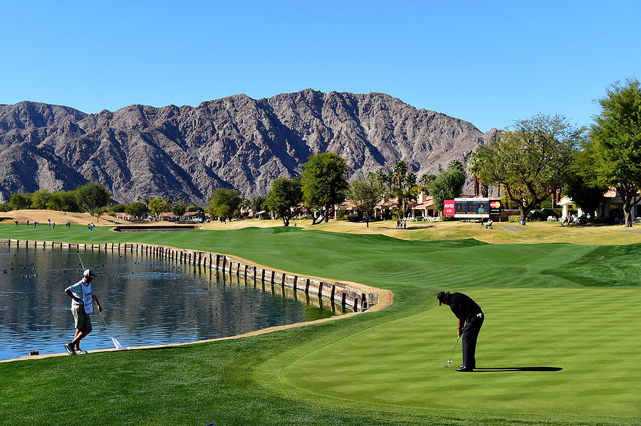 CareerBuilder Challenge In Partnership With The Clinton Foundation - Final Round #12 Photograph by Harry How