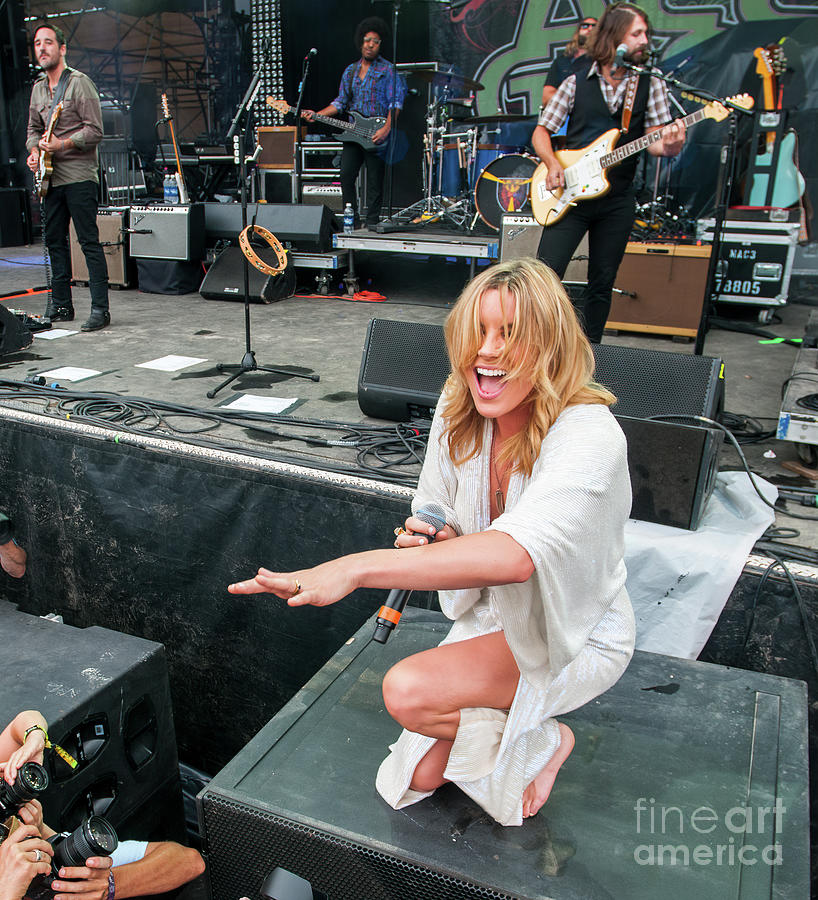 Grace Potter and the Nocturnals #12 Photograph by David Oppenheimer