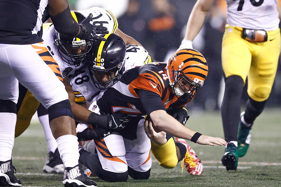 Pittsburgh Steelers v Cincinnati Bengals #12 Photograph by Andy Lyons