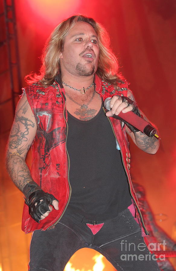 Vince Neil - Motley Crue Photograph by Concert Photos - Fine Art America