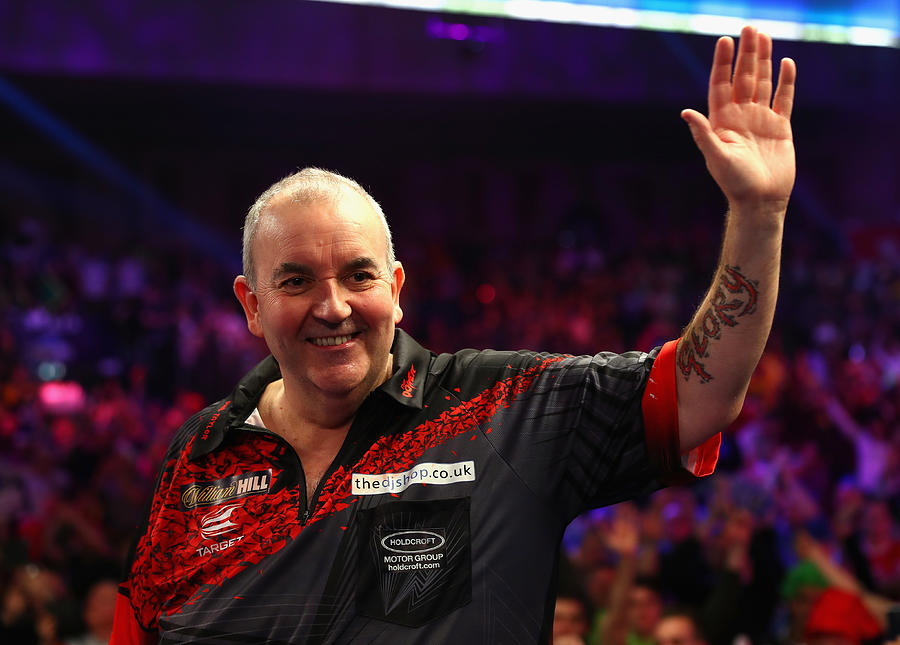 2018 William Hill PDC World Darts Championships - Day Fifteen #13 Photograph by Naomi Baker