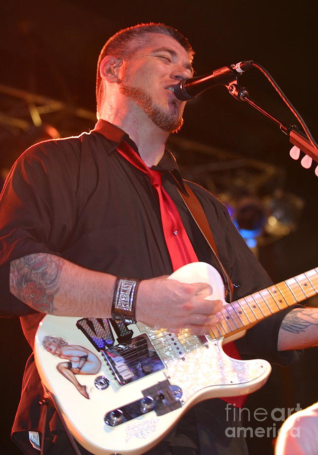 Everlast - Erik Schrody Photograph by Concert Photos - Pixels