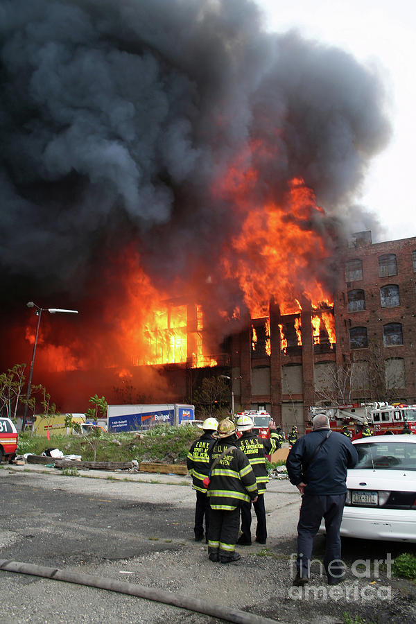 May 2nd 2006  Spectacular Greenpoint Terminal 10 Alarm Fire in Brooklyn, NY #10 Photograph by Steven Spak