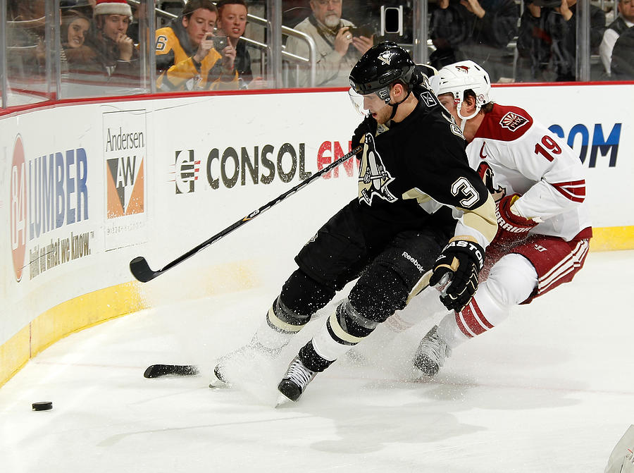 Phoenix Coyotes v Pittsburgh Penguins #13 Photograph by Gregory Shamus