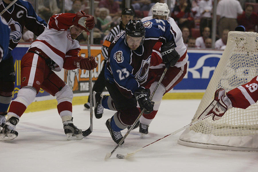 Avalanche v Red Wings #14 Photograph by Tom Pidgeon