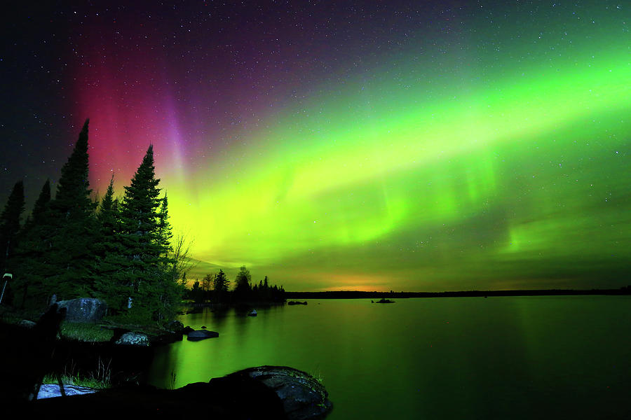 Northern Lights over Boulder Lake #14 Photograph by Shixing Wen
