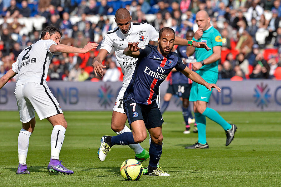 Paris Saint-Germain v SM Caen - Ligue 1 #14 Photograph by Aurelien Meunier