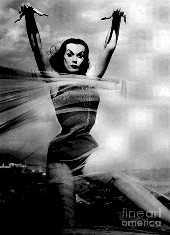 Maila Nurmi by Premium Artman