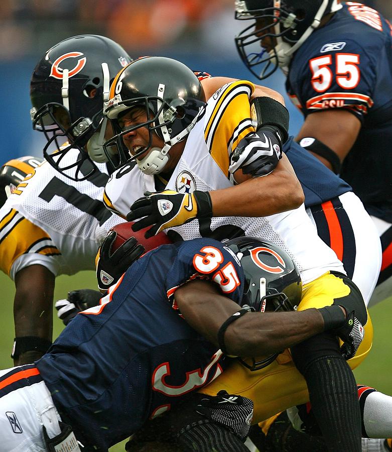 Pittsburgh Steelers v Chicago Bears #15 Photograph by Jonathan Daniel