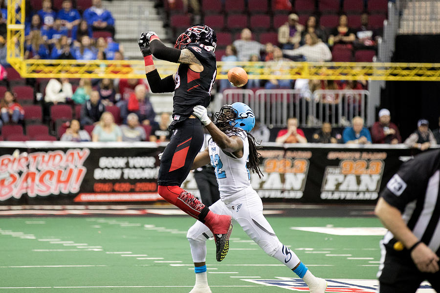 ARENA FOOTBALL: MAY 06 Philadelphia Soul at Cleveland Gladiators #16 Photograph by Icon Sportswire
