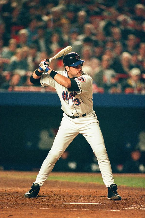 Mike Piazza #16 Photograph by The Sporting News