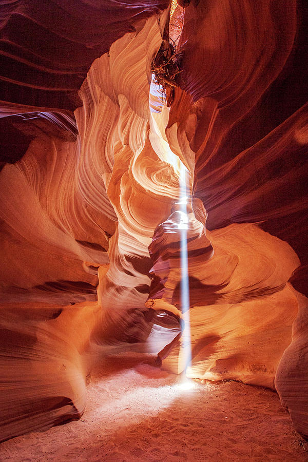 1687 Upper Antelope Canyon Photograph by Steve Sturgill