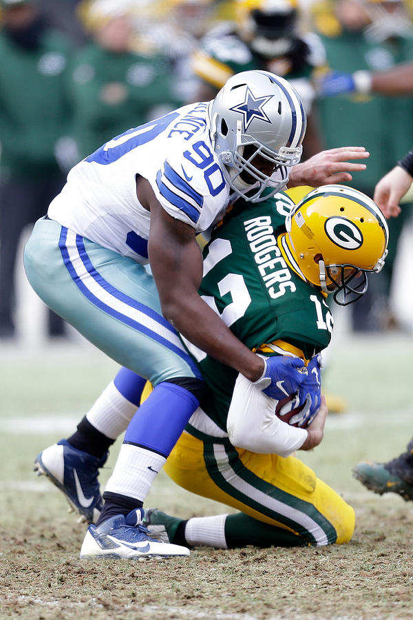 Divisional Playoffs - Dallas Cowboys v Green Bay Packers #17 Photograph by Mike McGinnis