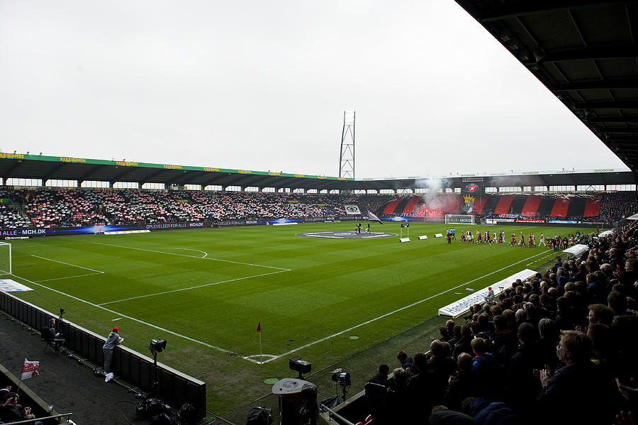 17:00 Superliga FC Midtjylland - AaB #1700 Photograph by Lars Ronbog