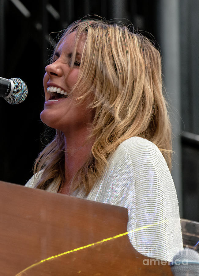 Grace Potter and the Nocturnals #18 Photograph by David Oppenheimer