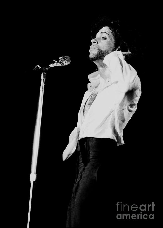 Singer Photograph - Prince #18 by Concert Photos