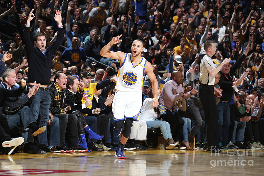 Stephen Curry Photograph by Nathaniel S. Butler