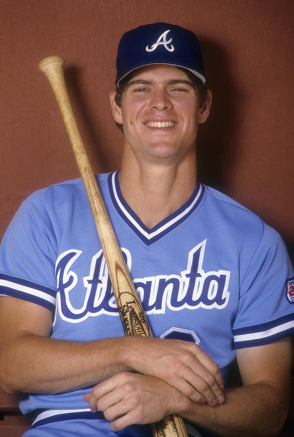 Dale Murphy #19 Photograph by Focus On Sport