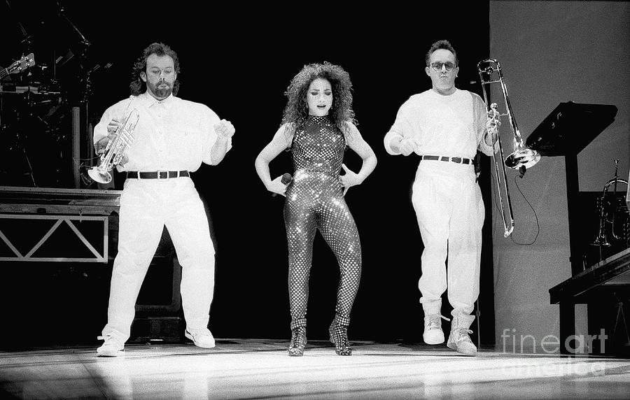 Gloria Estefan And The Miami Sound Machine Photograph By Concert Photos ...