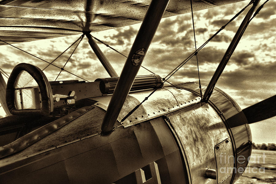 airplanes with machine guns in ww1