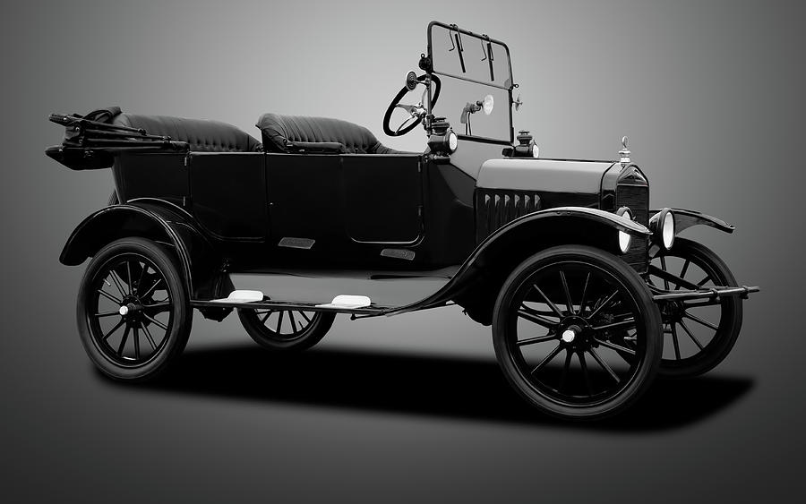 1920 Ford  -  1920mdlttoursptgrd232375 Photograph by Frank J Benz