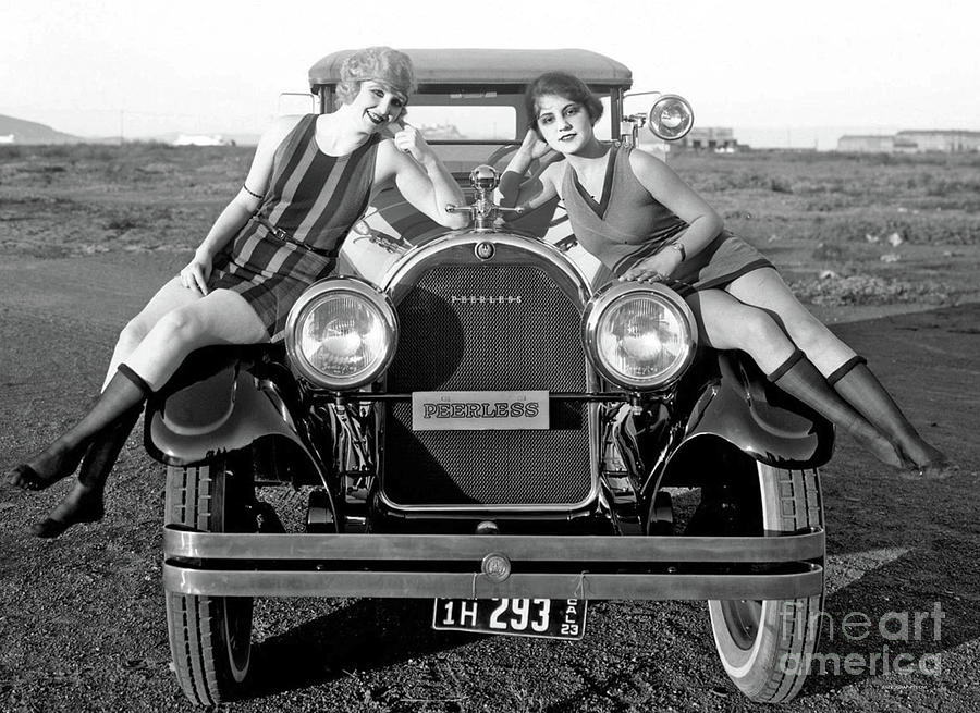 1923 Peerless with bathing beauties Photograph by Retrographs