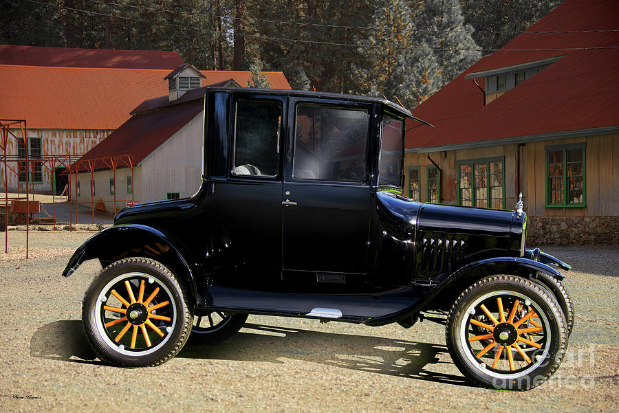 1925 Ford Opera Coupe Photograph by Dave Koontz - Pixels