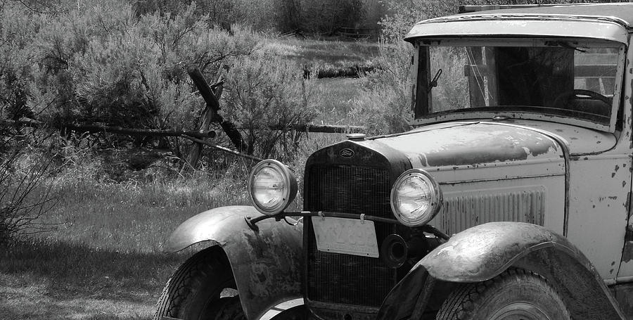 1931 Ford Truck Photograph by Whispering Peaks Photography