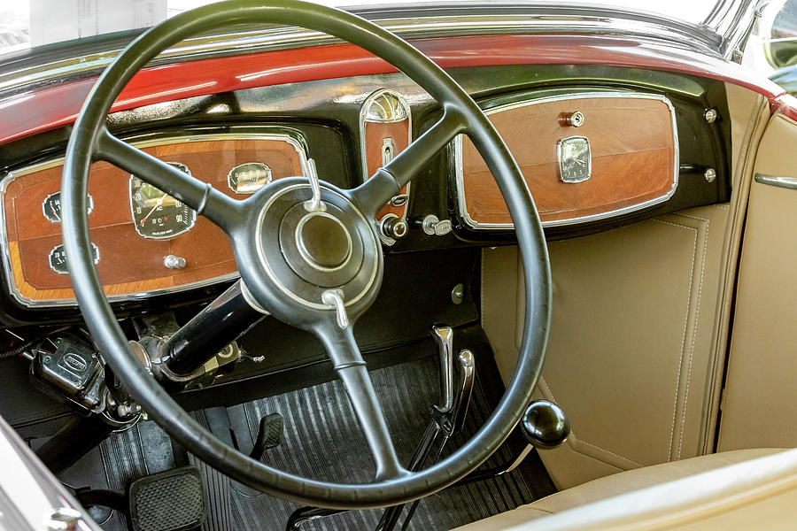 1932 Buick Dashboard Photograph by Jack R Perry